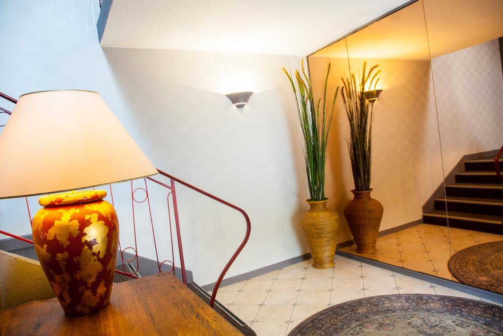 Hostellerie De Bretonniere - Groupe Logis Hotels Beaune  Dış mekan fotoğraf