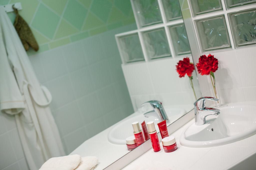 Hostellerie De Bretonniere - Groupe Logis Hotels Beaune  Dış mekan fotoğraf